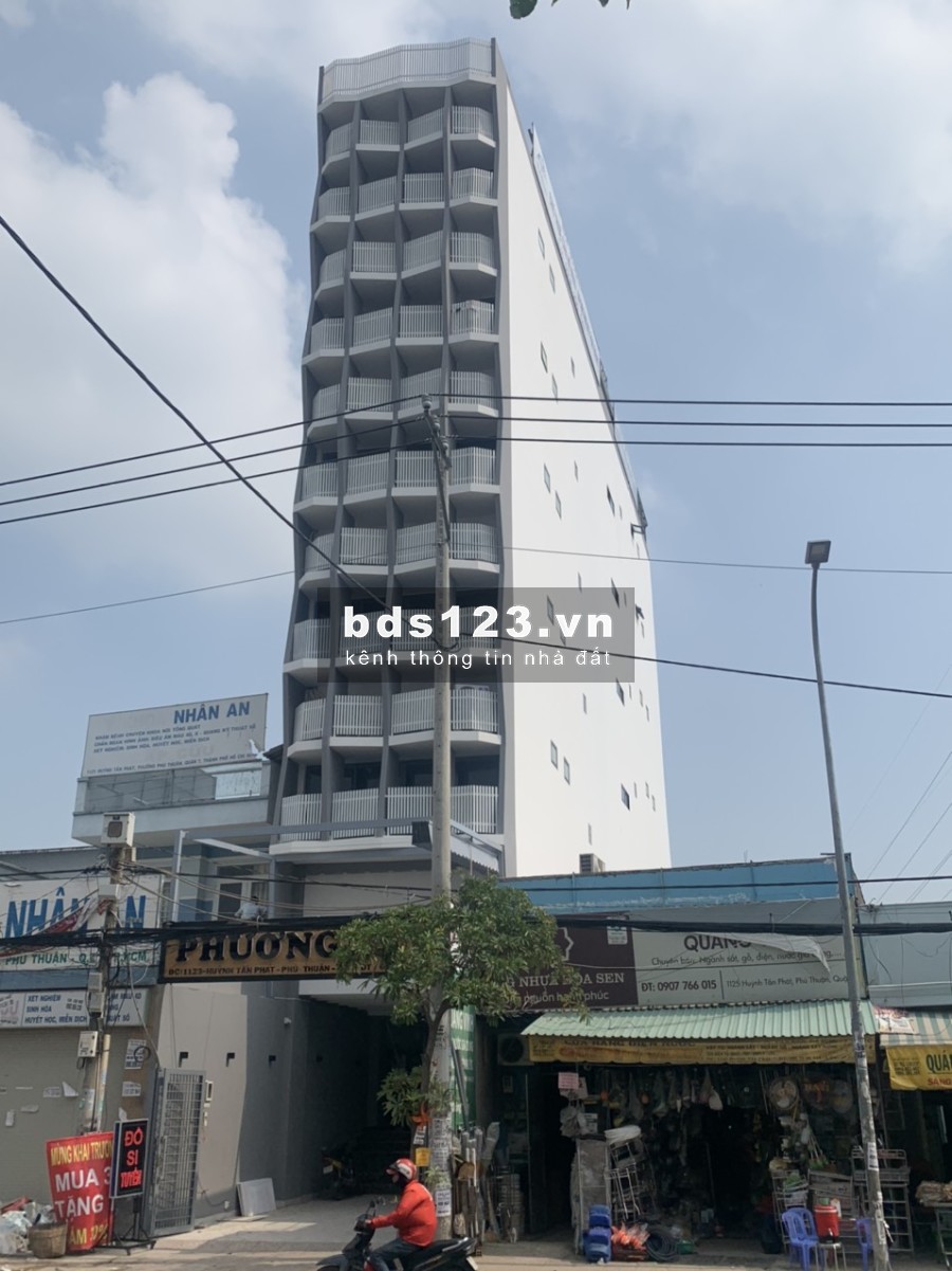 Căn hộ DV cao cấp 35 Phòng Măt Tiền VIP Huỳnh Tấn Phát. Quận 7