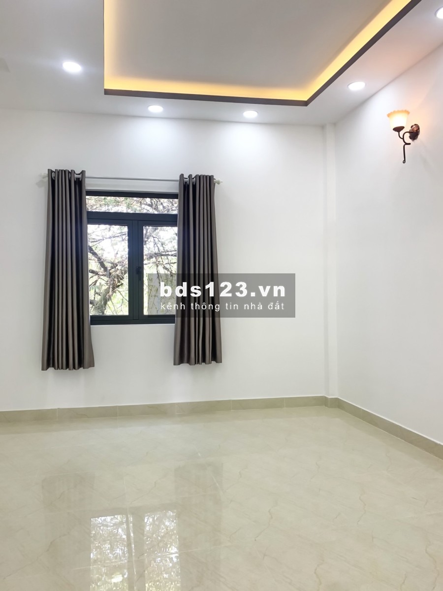 Nhà Phố 1 Lầu, 100m2, 2PN lớn, hẻm 824 HTP, Quận 7
