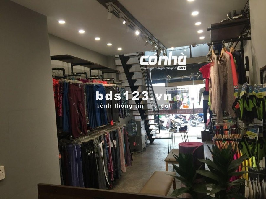 Cho thuê nhà mặt tiền Trần Quang Diệu, phường 13, Quận 3. DT: 4x15m, 2 lầu _ có nhà