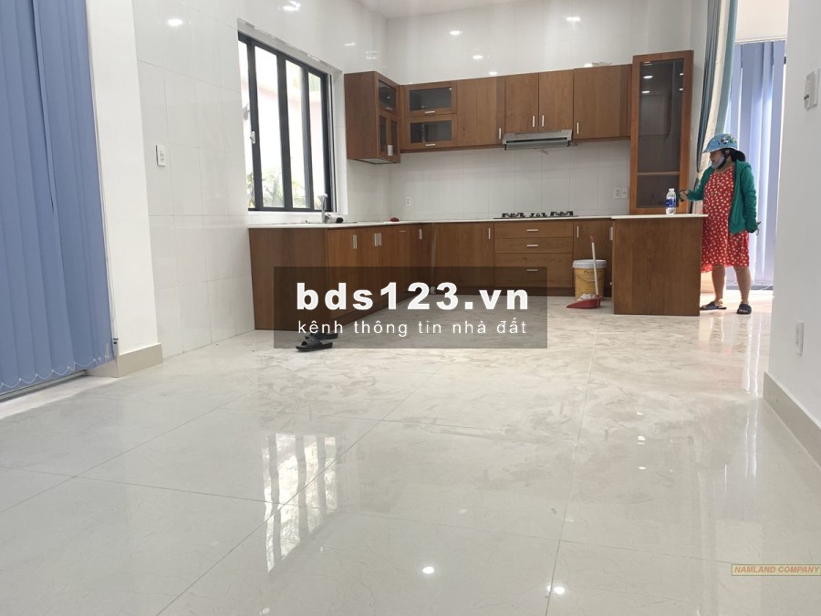 Nhà mặt tiền cho thuê đường số 2 TML, mặt bằng KDC đông đúc