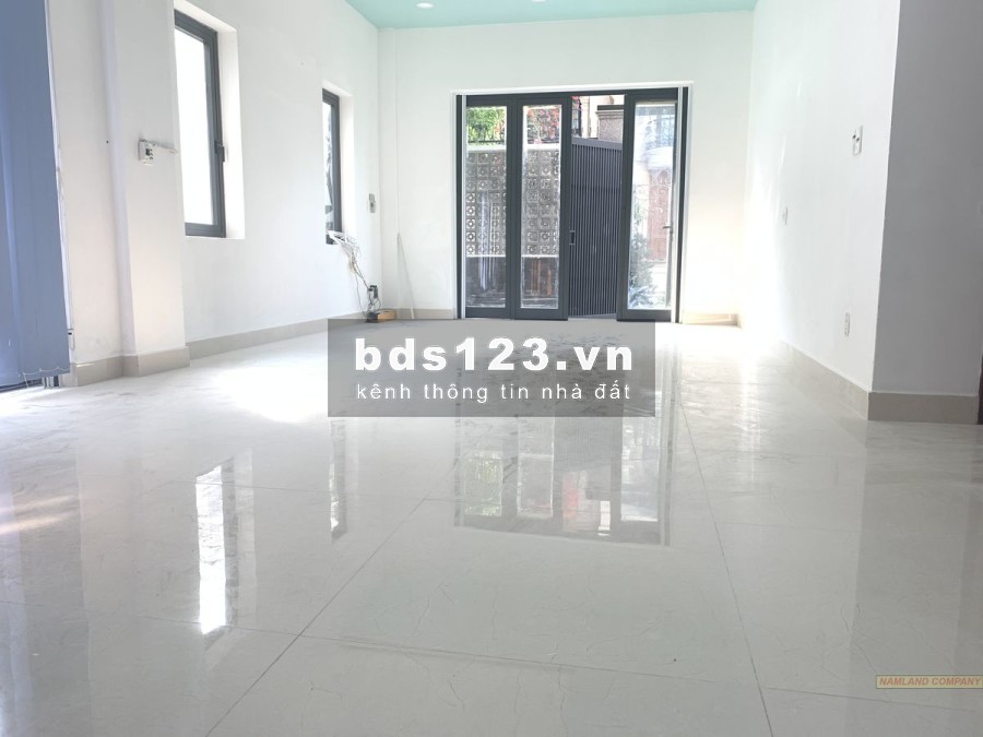 Nhà mặt tiền cho thuê đường số 2 TML, mặt bằng KDC đông đúc
