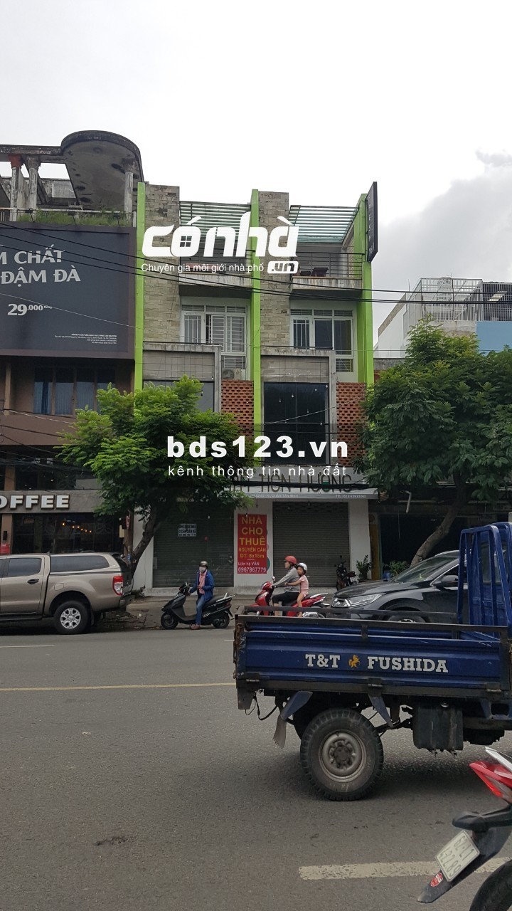Nhà mặt tiền đường Bàu Cát Đôi, Tân Bình. DT 8x18m, 3 lầu tiện làm ngân hàng, nhà hàng, coffee _ có nhà