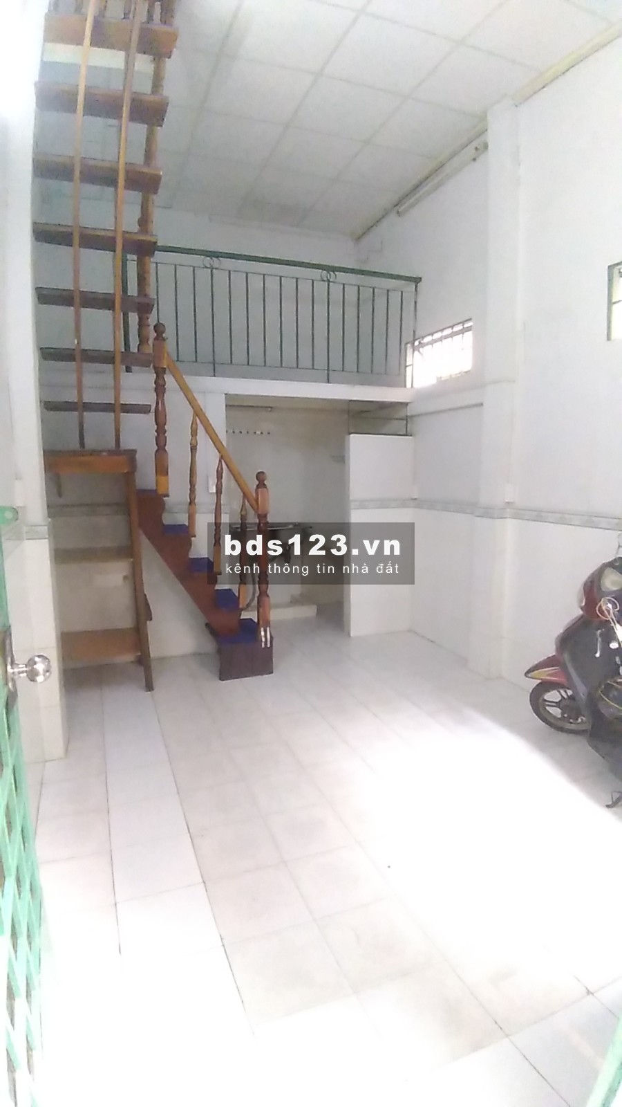 Cho nam-nữ sinh viên thuê nhà nguyên căn 1 trệt,1 lửng,1 lầu - Q.PN