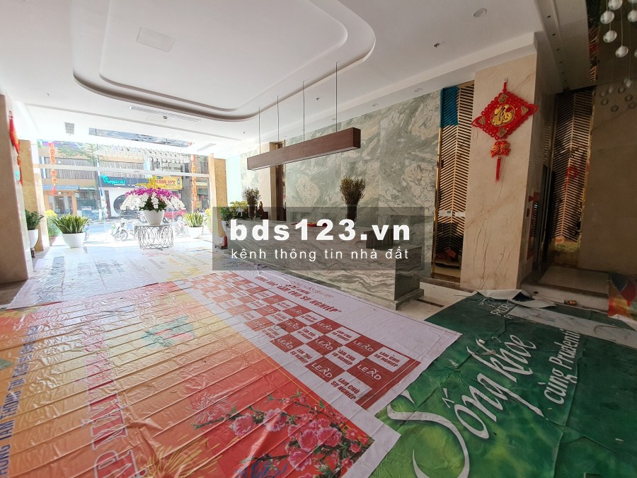 Cho thuê văn phòng đường Trần Phú, diện tích 780m2. LH hotline: 098.20.999.20