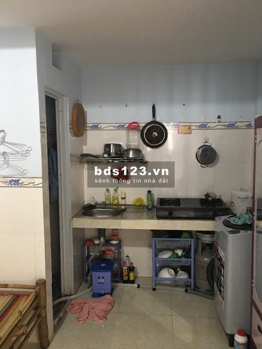 KD thua lỗ bán gấp dãy trọ 300m2(10x30) 14p/2kiot thủ nhập ổn định