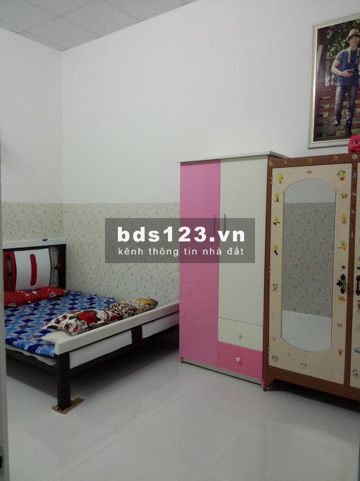 Chuyển công tác bán gấp nhà 1 trệt 1 lầu 125m2(5x25) tiện KD