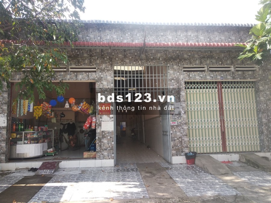 KD thua lỗ bán gấp dãy trọ 300m2(10x30) 14p/2kiot thủ nhập ổn định