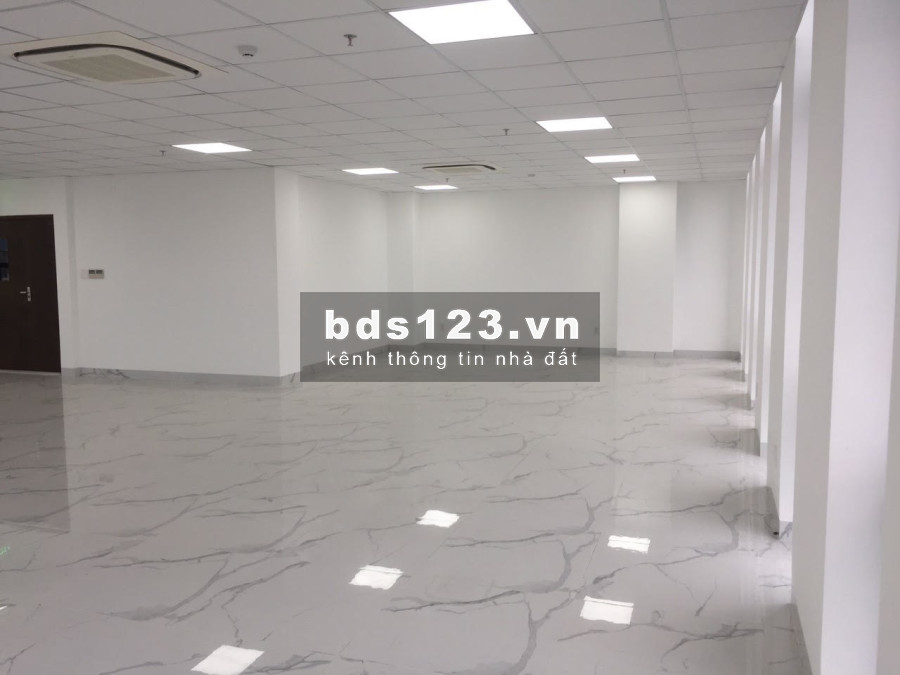 Cho thuê văn phòng đường Núi Thành, diện tích 90m2, 125m2, 228m2 LH hotline: 098.20.999.20