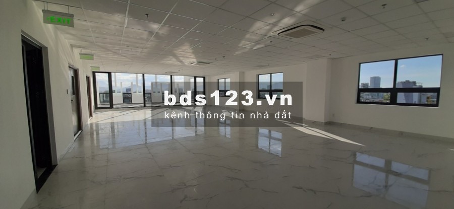 Cho thuê văn phòng đường Núi Thành, diện tích 90m2, 125m2, 228m2 LH hotline: 098.20.999.20