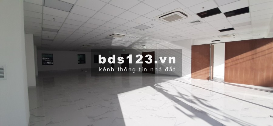 Cho thuê văn phòng đường Núi Thành, diện tích 90m2, 125m2, 228m2 LH hotline: 098.20.999.20