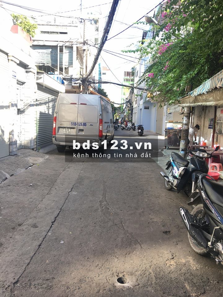 Cho thuê MB - nhà NC - Văn Phòng căn Góc 62/1A Trương Công Định, P.14, Q.Tân Bình, DT: 8x14m