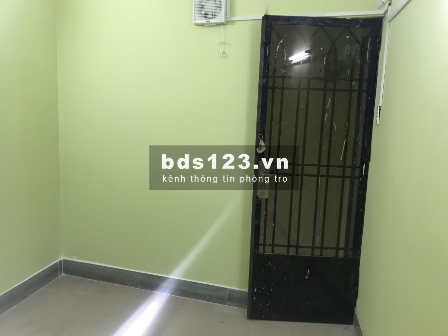 Phòng 16m2, có máy lạnh giờ tự do, 1-3 người ở, wifi free 2,6tr/tháng