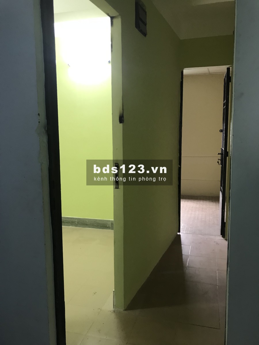 Phòng 16m2, có máy lạnh giờ tự do, 1-3 người ở, wifi free 2,6tr/tháng