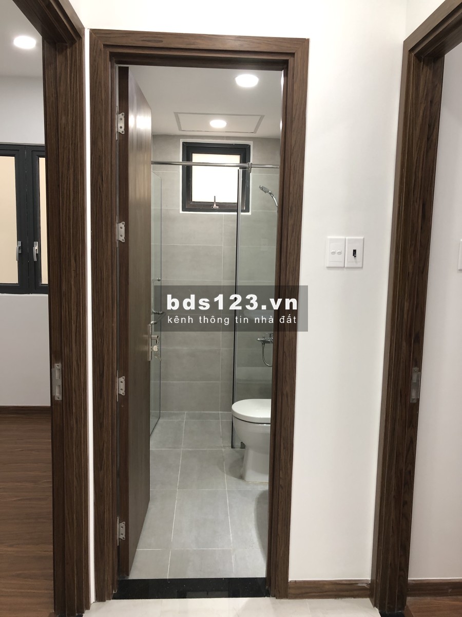 MỚI NHẤT. Căn hộ Him Lam Q9 cho thuê rẻ nhất hiện tại, 7tr, 2PN, có sẵn máy nước nóng, bếp từ, giàn phơi. Miễn phí hồ bơi, chuyển đồ, LH TÚ 0936.31.3690 đi xem