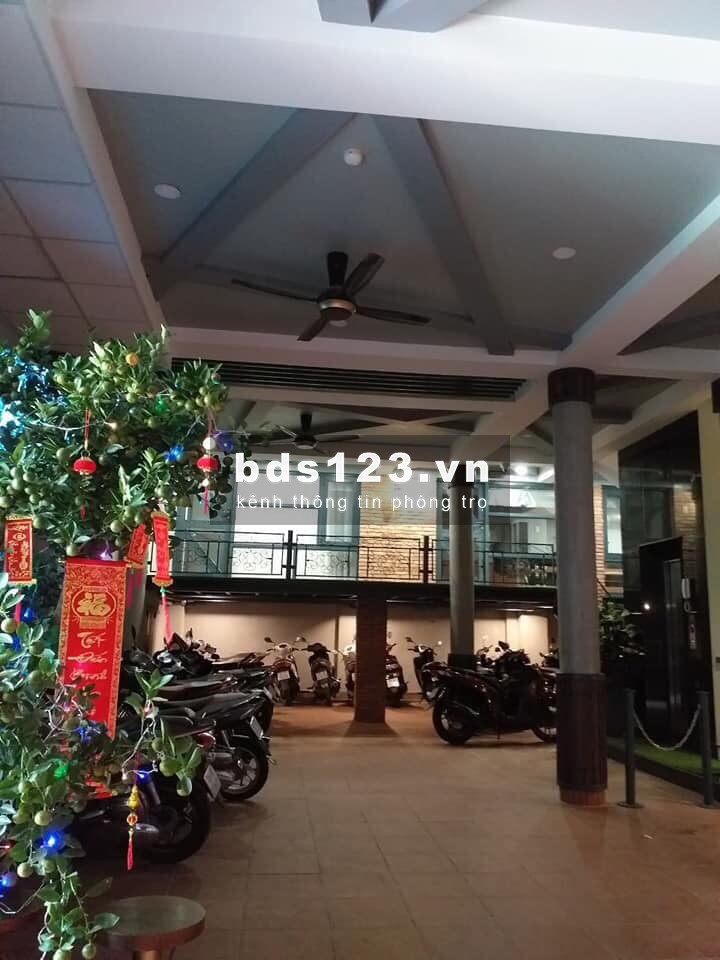Cho thuê căn hộ mini diện tích 25m giá 3,6, đẹp, sang trọng, an ninh, có cfe quán bar Sân Thượng lang mạn giảm 10-30% giá phòng