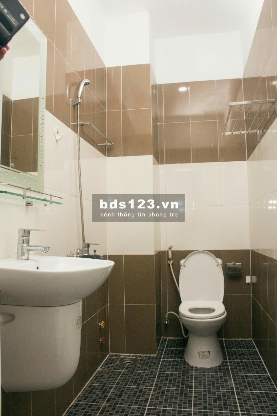 Phòng Trọ Quận 7 Giá từ 3tr5, giờ tự do, WC riêng, Full nội thất, có thang máy, khu an ninh dân trí cao