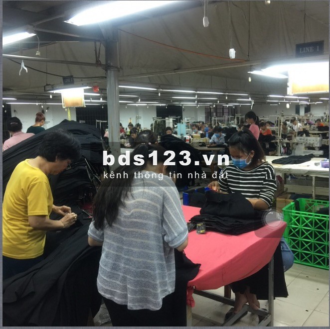 Nhà xưởng công nghiệp 2200m2 Thới an, Hiệp Thành Quận 12