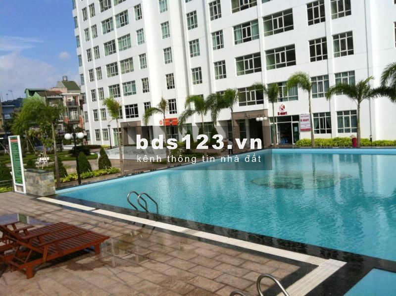 Cần nữ thuê giừơng ký túc xá chuẩn 3sao có hồ bơi Q8