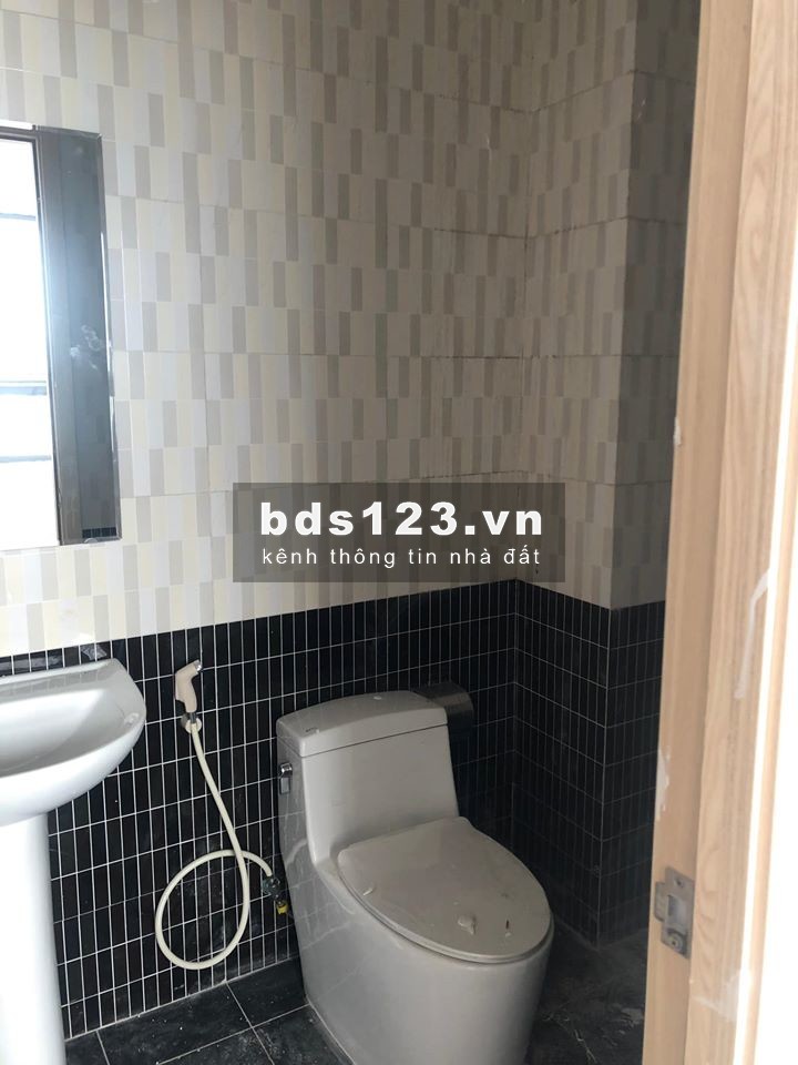 Cần cho thuê căn hộ tháp doanh nhân 65 m2 thiết kế 2 phòng ngủ