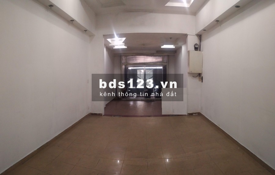 Cho thuê nhà mặt tiền ở 207 Võ Thị Sáu, p7, quận 3