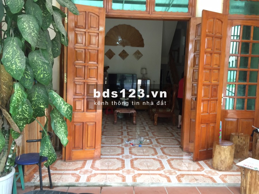 Bán nhà 2 tầng 360m2 Tổ 10 TTNT Trần Phú, Văn Chấn, Yên Bái 1,6 tỷ