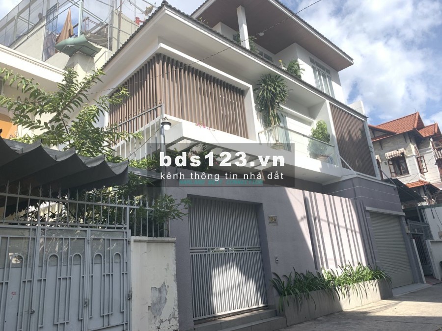Nhà riêng 3 lầu 4pn số 50E1 Đường số 2, Phường Bình An, Quận 2
