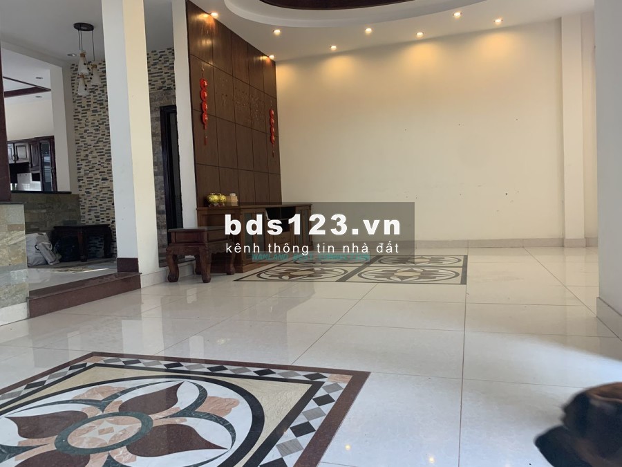 Nhà riêng 3 lầu 4pn số 50E1 Đường số 2, Phường Bình An, Quận 2