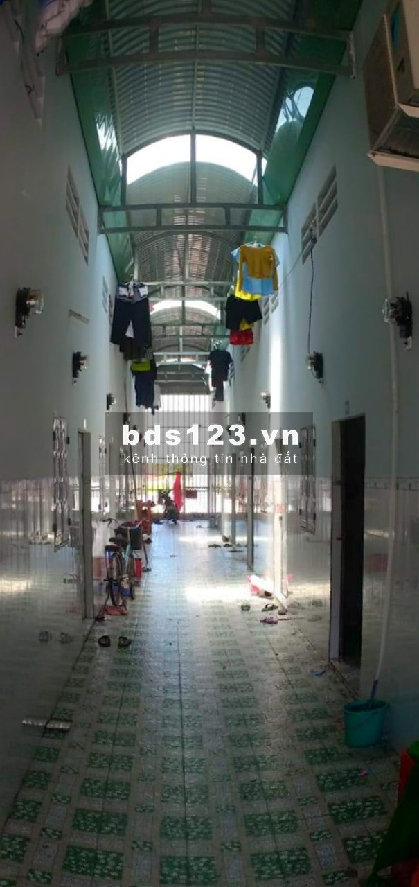 Nhượng lại 2 căn nhà trọ trong KCN Nhật - Hàn Bình Dương sổ hồng thu nhập ổn định 18tr/tháng