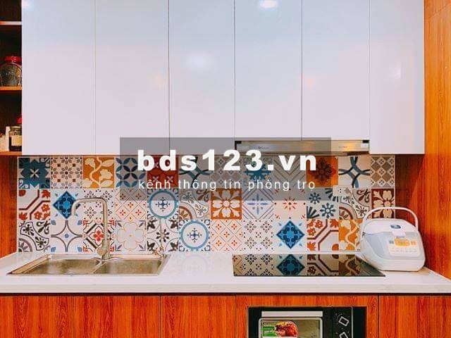Còn trống 1 phòng 18m2, full nội thất, giờ giấc tự, để xe free