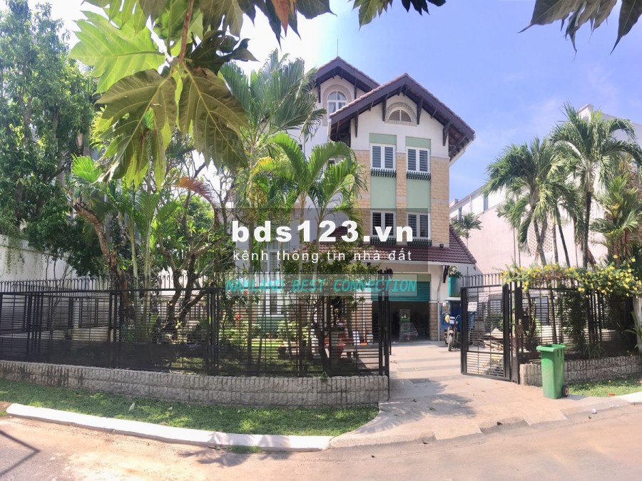 Villa phố sân vườn, thiết kế hiện đại 45E Đường số 6, Phường Bình Trưng Tây, Quận 2