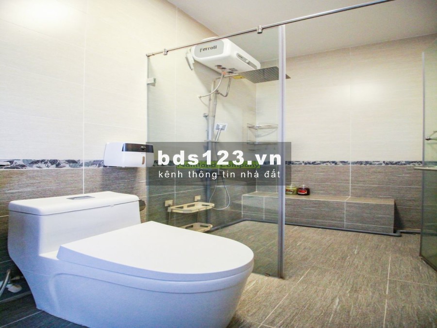 Nhà nguyên căn style trắng hiện đại 400m2 có sân thượng, P.Cát Lái