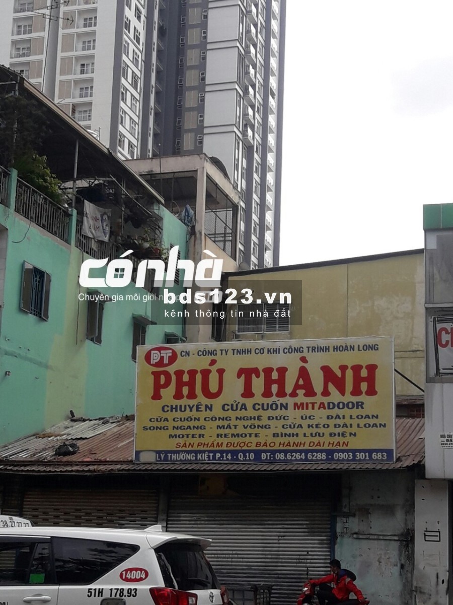 Cho thuê nhà đường Lý Thường Kiệt, phường 14, QUận 10. DT 6x30m, 2 lầu _ CÓ NHÀ