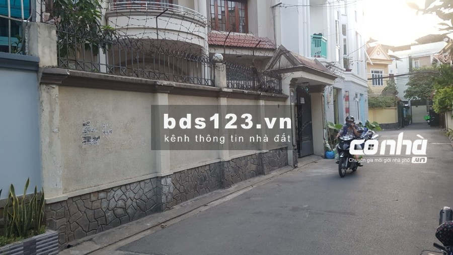 Nhà mặt tiền đường Nguyễn Văn Mại, P4, Tân Bình. DT 10x20m, khu sân bay _ CÓ NHÀ