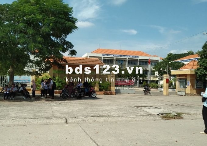 Hụt vốn KD bán gấp lô đất DT:150m2 vị trí đẹp,dân đông,ngay TT KCN Mỹ Phước 3