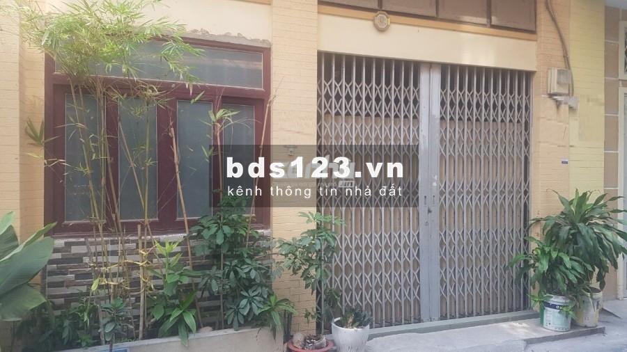 Nhà thuê nguyên căn đường Giải Phóng,P4, TB. DT 6x10m _ CÓ NHÀ