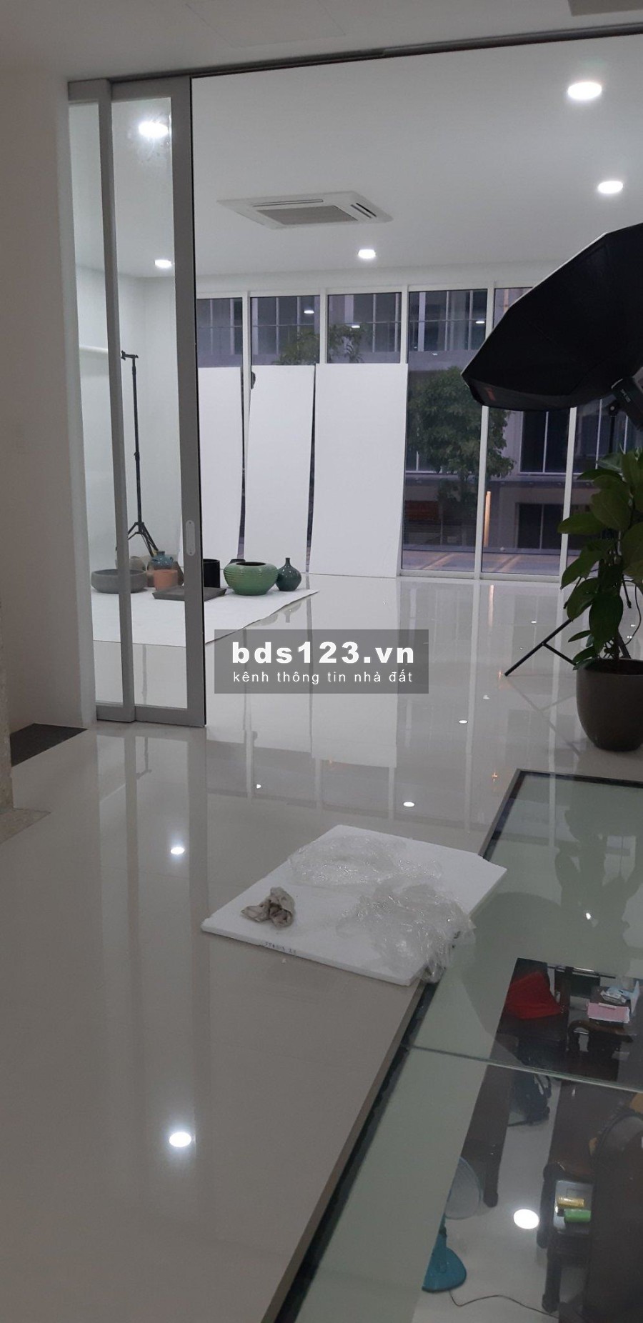 Cho thuê Shophouse Saritown. Giá chỉ 93.5 triệu/tháng