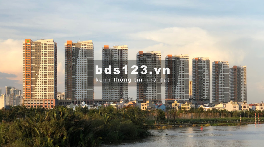 Bán GẤP căn hộ The Sun Avenue Quận 2 gấp, DT 90m², lầu 22, view sông, giá 4.6 tỷ lh 083 555 8886
