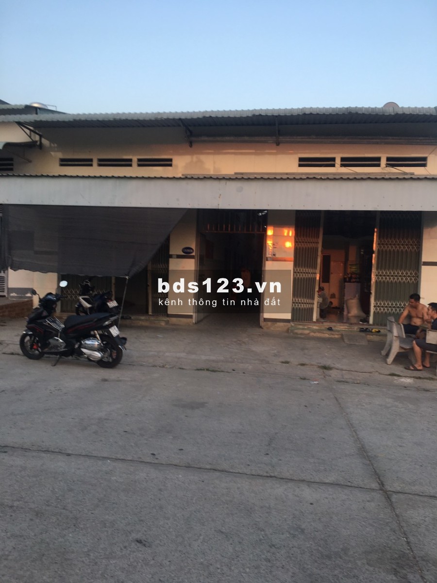 Phân chia tài sản gđ cần bán 2 dãy nhà trọ tại khu công nghiệp Mỹ Phước 3 chỉ 1,5tỷ/dãy 150m2(5x30)