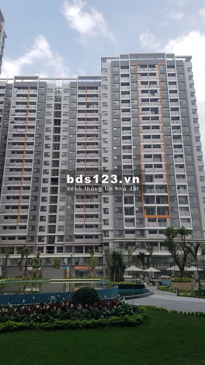 Vợ chồng tôi cần bán căn 2PN Safira Khang Điền DT 67m2, view khu công nghệ cao giá bán bao phí là 2.450 tỷ