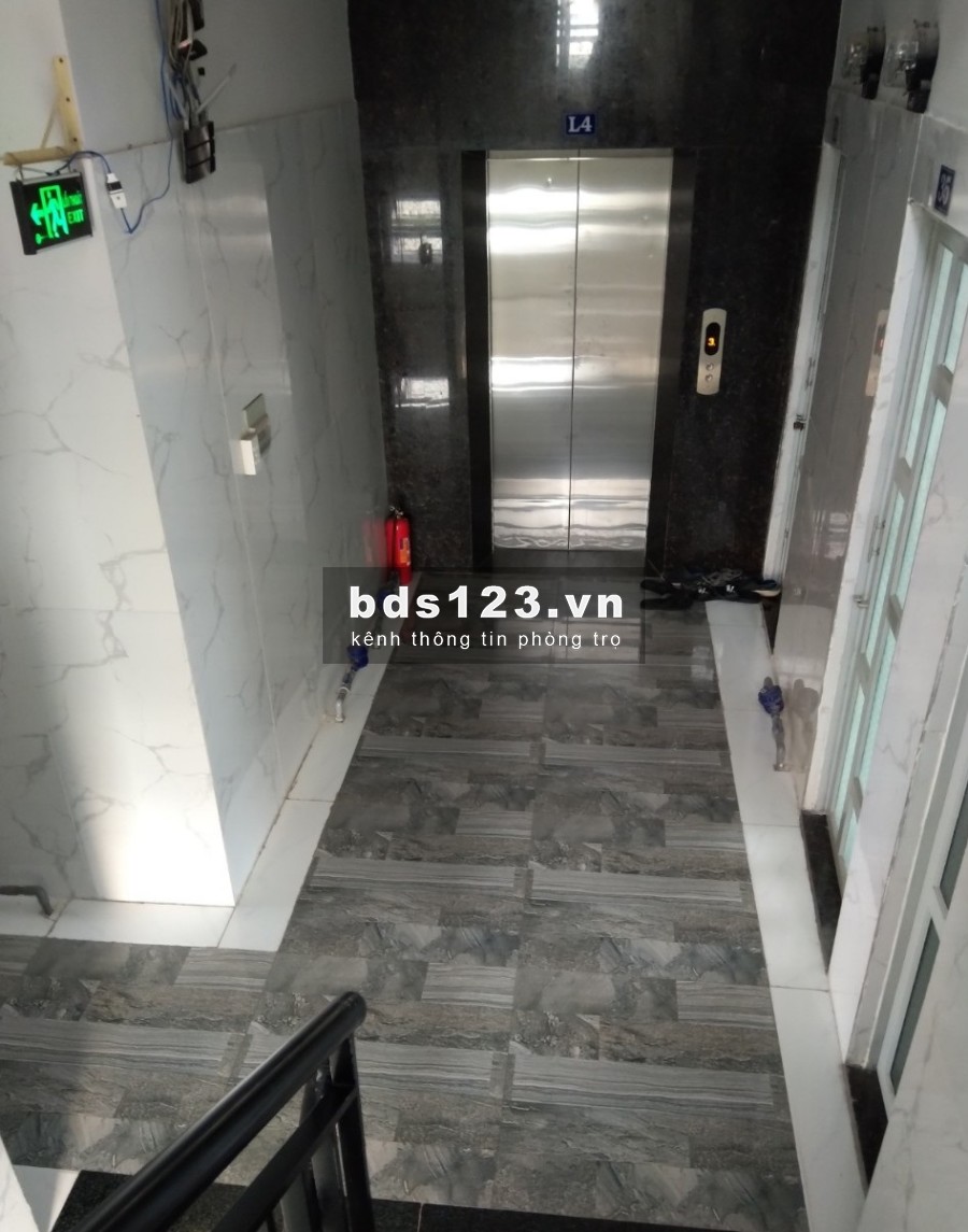 Phòng WC riêng, bếp riêng, cửa sổ, ban công, thang máy. Giờ giấc tự do. Bảo vê & camera an ninh 24/24. Đường 36 Kha Vạn Cân, Linh Đông, Thủ Đức. Xe tải tới cổng