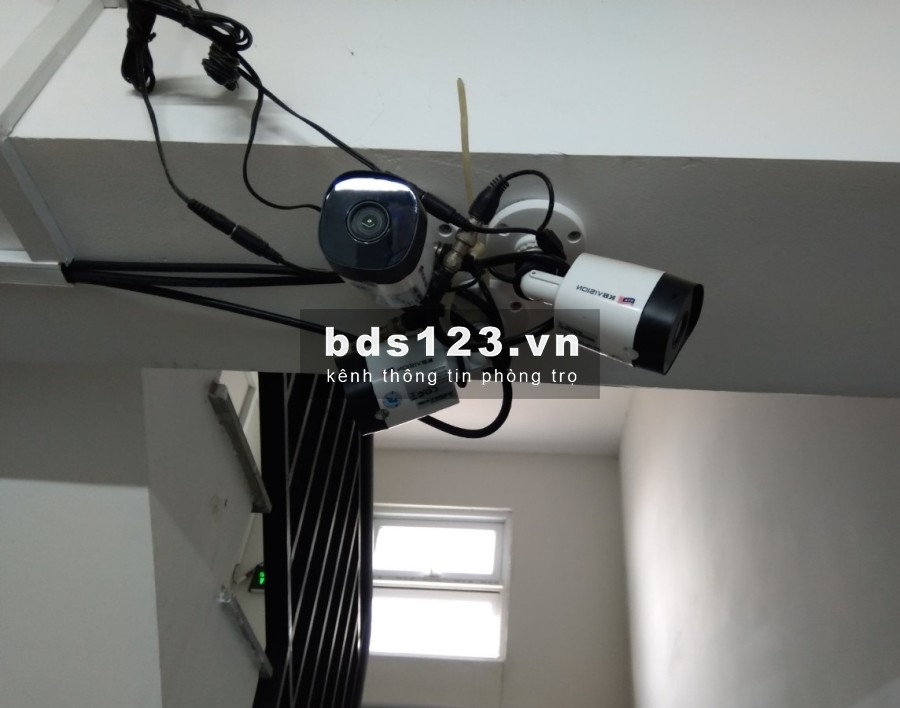 Phòng WC riêng, bếp riêng, cửa sổ, ban công, thang máy. Giờ giấc tự do. Bảo vê & camera an ninh 24/24. Đường 36 Kha Vạn Cân, Linh Đông, Thủ Đức. Xe tải tới cổng