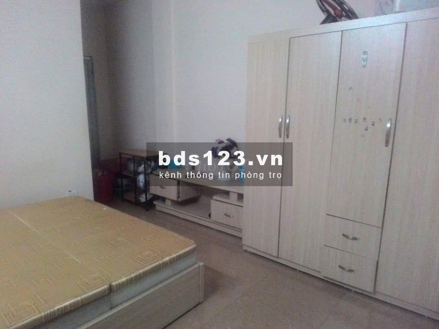 Q.10,CC VÒNG XOAY LÝ THÁI TỔ, FULL TIEN NGHI, TÌM NGƯỜIShare phòng:900k/THÁNG..