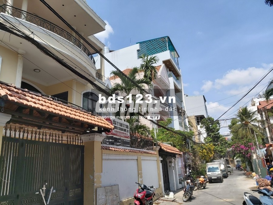 Cho thuê nhà nguyên căn mặt tiền đường Sông Thương, Tân Bình, 11x19m _ CÓ NHÀ