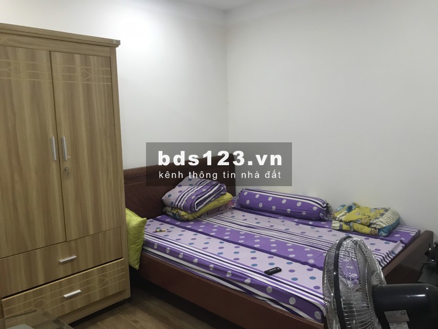 Cần bán căn hộ 73 m2 tầng trung view đẹp