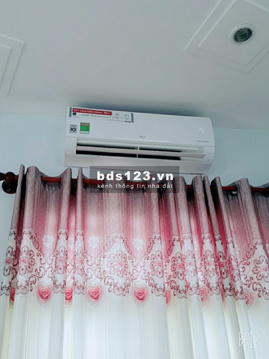 Ở ghép trọn gói 700K đường Phạm Hùng