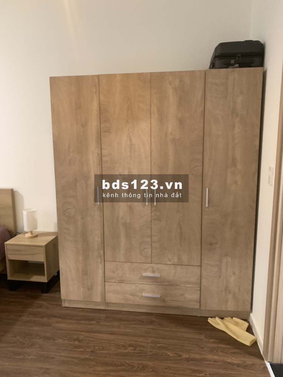 Chủ nhà cần tiền nên bán gấp căn hộ Jamila KĐ 3pn, 92m2 full NT chỉ 3,2 tỷ bao hết. Lh 0909321775. Hoàng