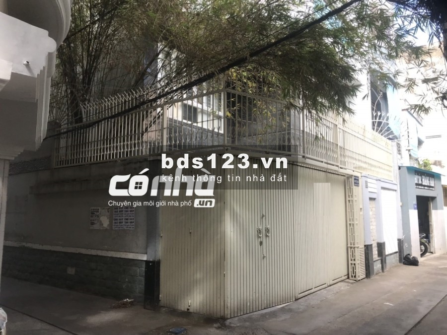 Cho thuê nhà hxh đường Hoàng Diệu, Phú Nhuận. Dt 9x10m, _ CÓ NHÀ