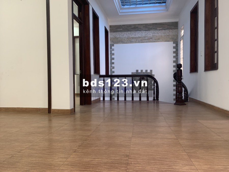 Cho Thuê Nhà 7x20m Trệt 2 Lầu Đường 20 Bình An