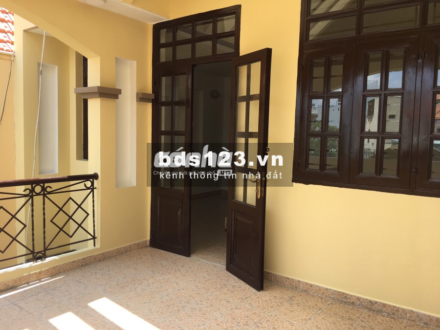 Cho thuê nhà đường Trường Sơn, Tân Bình, 7x17m, 3 lầu _ CÓ NHÀ