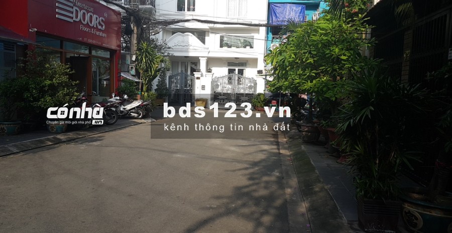 Cho thuê nhà đường 3 tháng 2, phường 14, quận 10. DT 6x12m, 4 lầu _ CÓ NHÀ